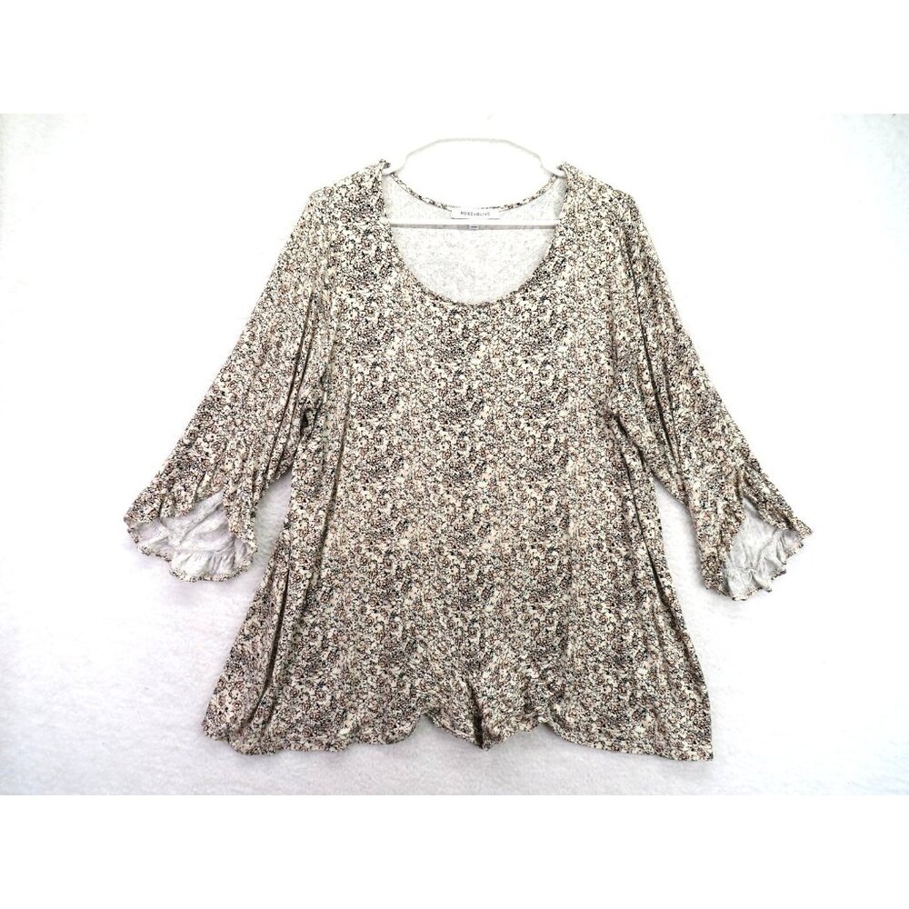 Rose + Olive Shirt Womens 1X Beige Floral Scoop Neck Sharkbite Hem 3/4 Sleeve